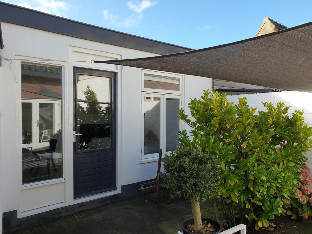 Little Aan Zee Appartement *